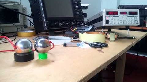 High voltage measurement (comparing against known voltage source)