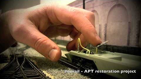 oorail.com | Hornby APT Restoration Project - Driving / Trailing Cars - OO Gauge