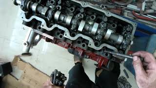 Toyota 5L rebuild part 11. bunging the bolts in.