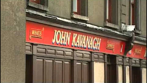 Historic Pubs of Dublin   Kavanaghs a k a The Gravediggers Bar
