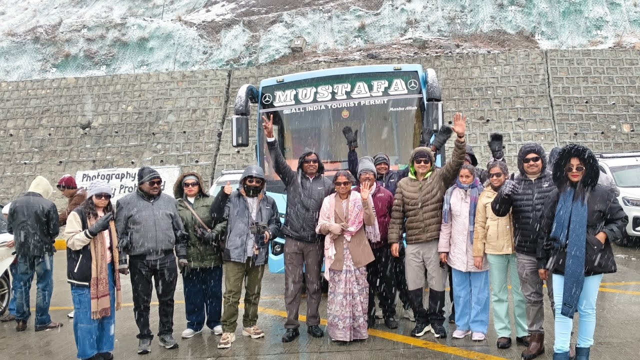 फेमिली टूर कश्मीर,माता वैष्णो देवी, अमृतसर फूल वीडियो