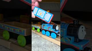 Thomas & Friends - Birthday Thomas Train Set (Wooden Train)