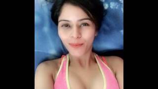 Gehana vasisth good night video