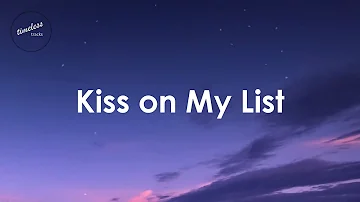 Daryl Hall & John Oates - Kiss on My List (Lyrics)