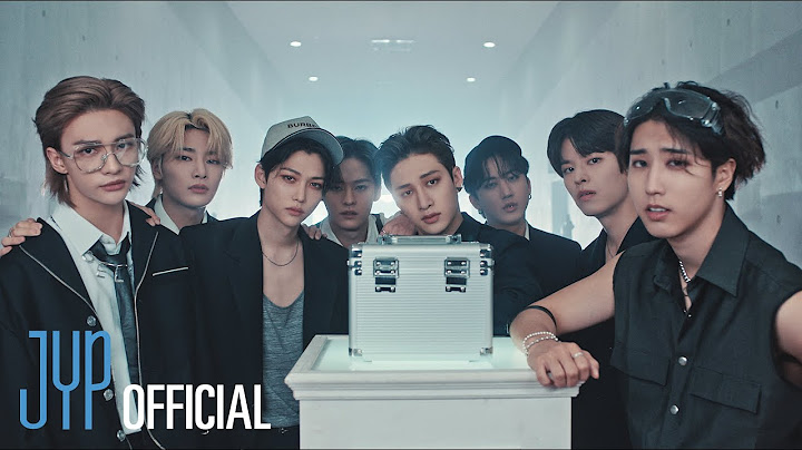 Stray Kids(스트레이 키즈) "Give Me Your TMI" Video