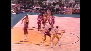 Rick Barry Begins Cooking, Eliminates Pistons (35 Points - 1977 Playoffs)