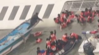 Fisherman rescued students from sinking ferry