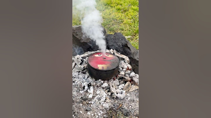 Amazing Lifehack: How to Easily Make Natural Charcoal. #survival #lifehacks #camping