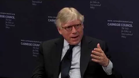Lee C. Bollinger & Geoffrey R. Stone: The Free Spe...