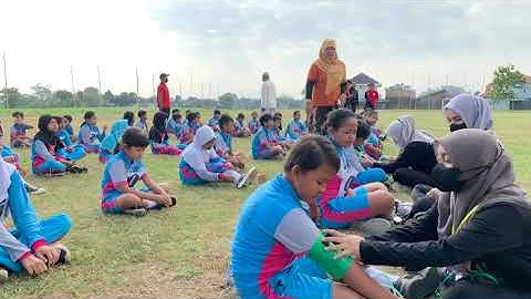 Tes Kebugaran JasmaniTim Rockport Puskesmas Gatak melakukan tes kebugaran anak sekolah dasar,,,