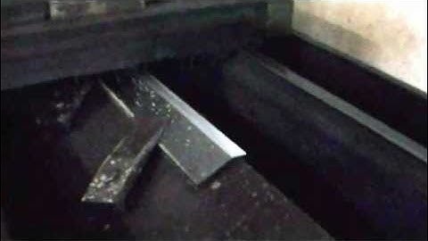 MÀI LƯỠI DAO CẮT GIẤY.wmv