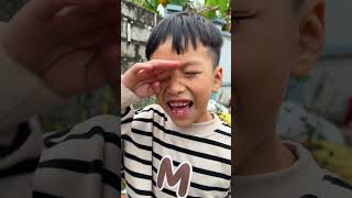 A Greedy Sister, A Sneaky Brother And One Sausage