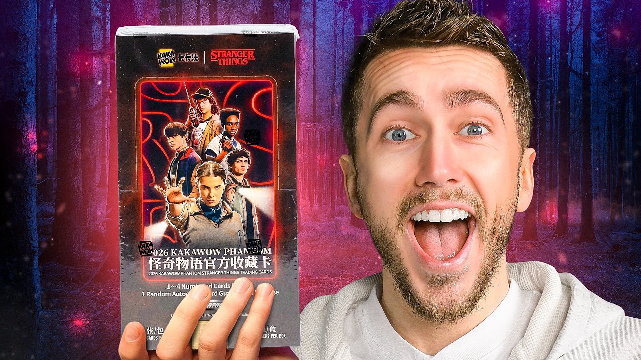 Opening Stranger Things Cards for the FIRST TIME EVER!