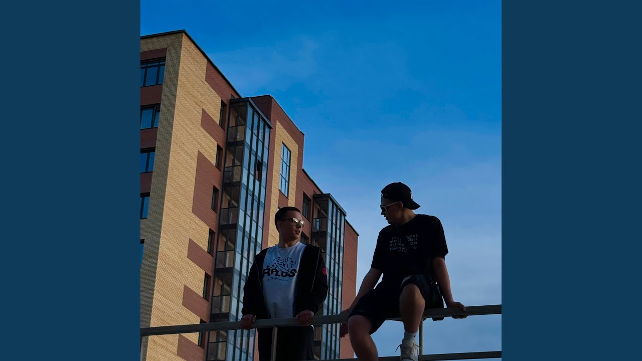 Смотреть «Стори» на YouTube Смотреть «Стори» на YouTube