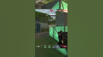 When You Whiff So Bad But The Game Has Your Back #valorantclip #valoranthighlights #gaming #shorts