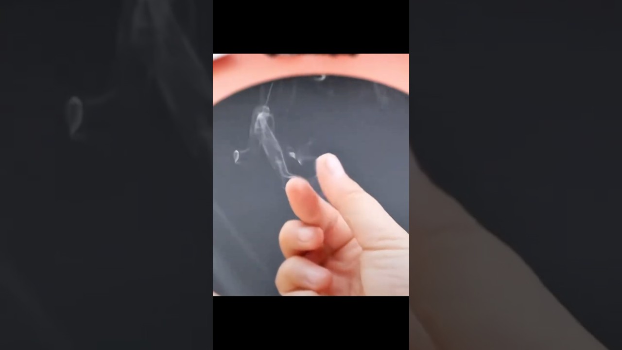 Hand Smoke Magic 