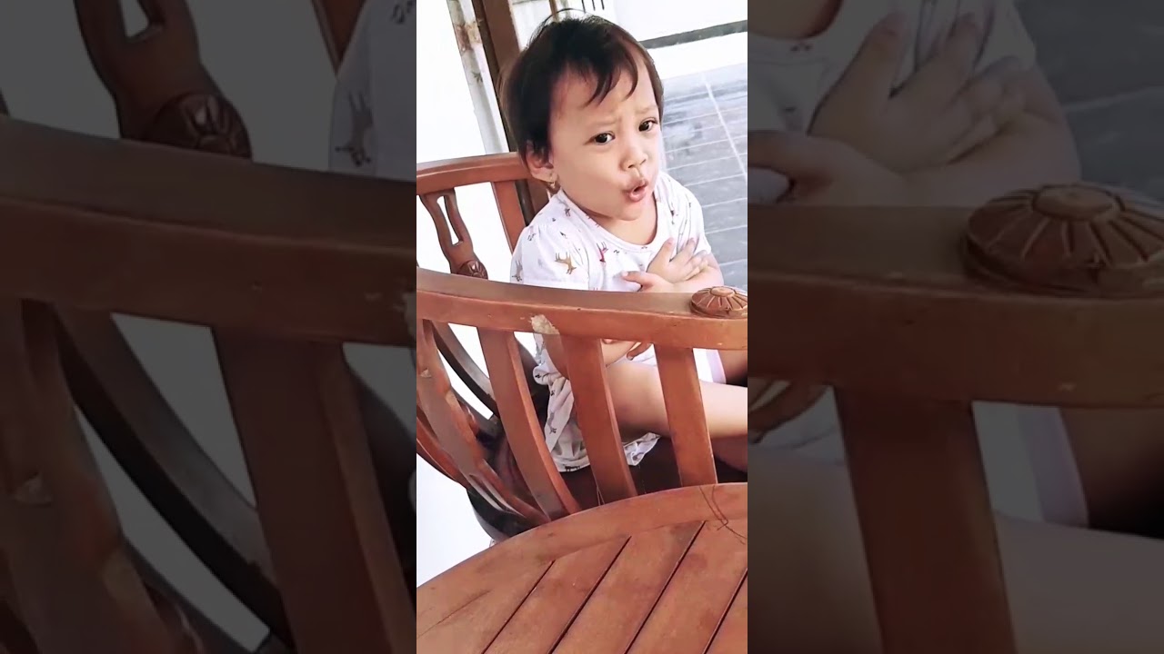 HAFIZAH kendari #1, lagu in hanya dia yg tahu 😂 - YouTube