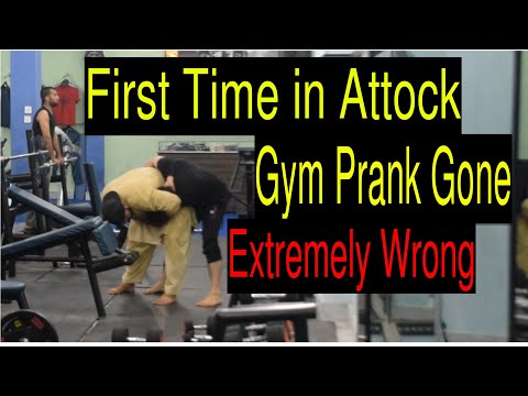 gym-prank-gone-extremely-wrong-in-pakistan---khan-saab-pranks-2020