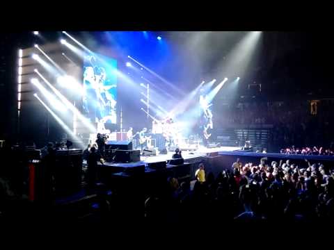 Foo Fighters cover Rush - Tom Sawyer Feat. Brian