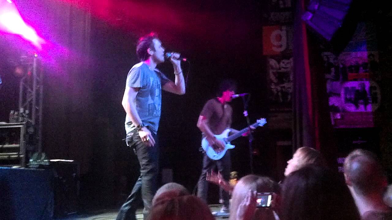 Watch Trapt Drama Queen on YouTube Watch Trapt Drama Queen on YouTube