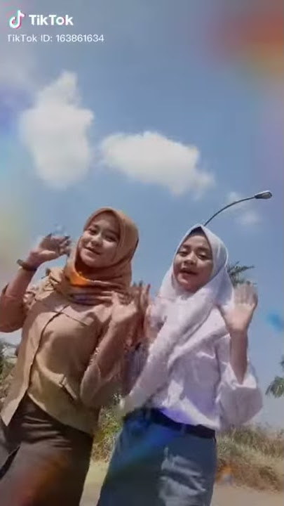 Entah apa yg merasukimu #TikTok(Cover) cewek SMA