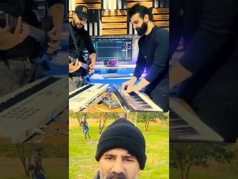 آخ که چقدر این موسیقی محلی به دل میشینه و آدم رو از همه چی رها می کنه