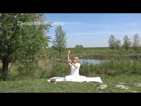 Groet aan de Windrichtingen - Prema Yoga. Ervaar de creatieve energie van de natuur om je heen!