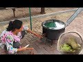 胖嫂show 农村传统特色美食，妈妈用辣椒做鸡蛋焖子，这一碗拌土豆茄子太香了