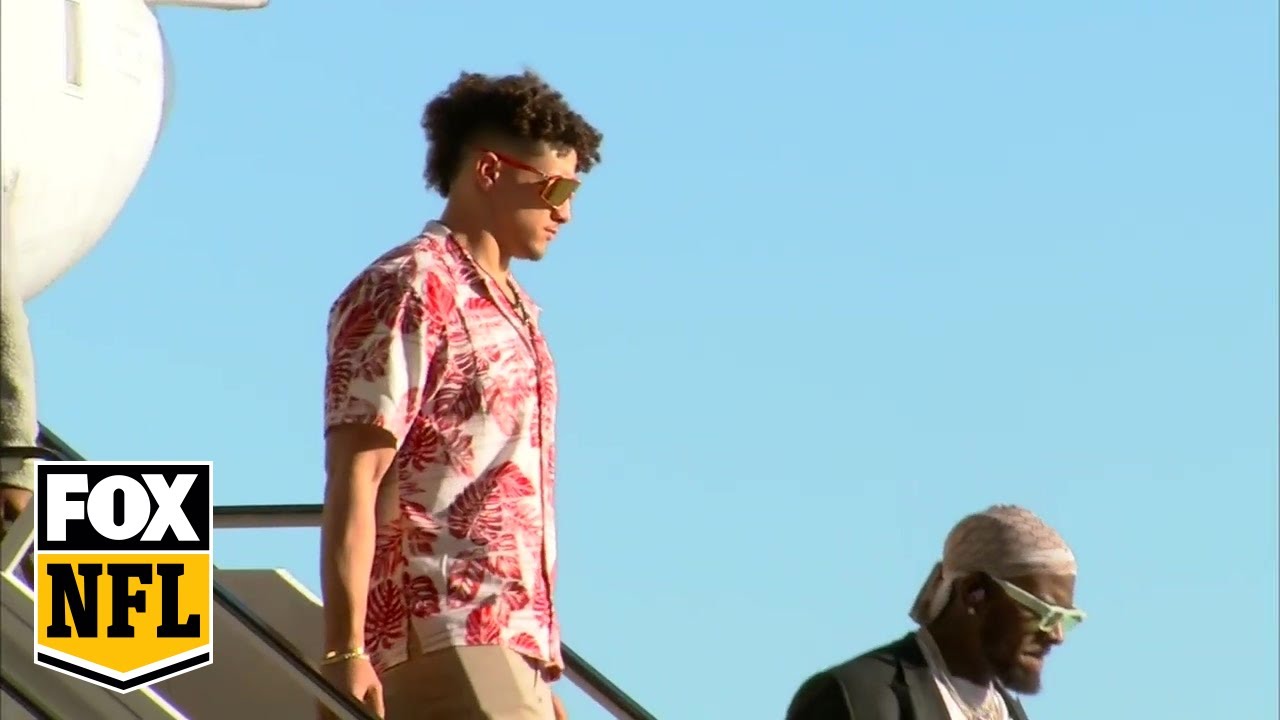 Kansas City Chiefs arrive in Miami for Super Bowl LIV | FOX NFL