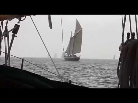 YouTube에서 Clive Richardson (1909-1998) Outward Bound 보기