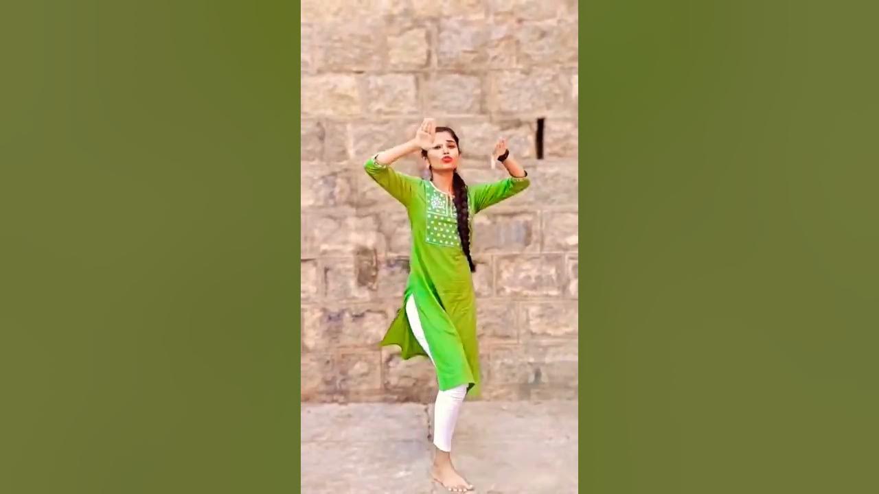 Ramullamma 🔥💚#trending #shorts #dance #vinnivoxx #viral #public #youtubeshorts #youtube