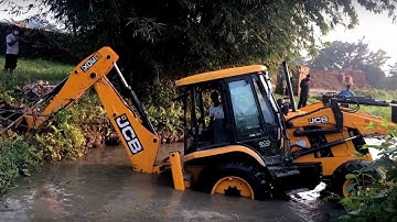 JCB Backhoe 3DX Machine Making Diversion of River - JCB 4x4 Working on Difficult Place 2