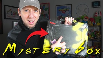 A MYSTERY Box Arrived from CD Projekt Red 👀