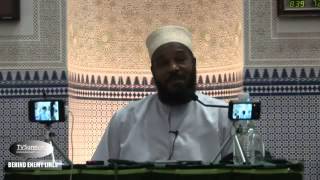 Taking non muslims into the masjid   FUNNY Dr  Bilal Philips      YouTube screenshot 5