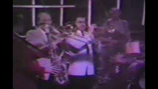 Genesis - Paperlate - 1982 - Top Of The Pops - London, England