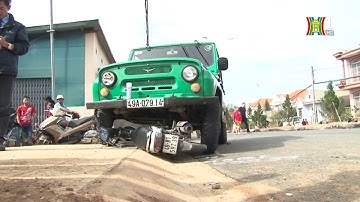 Xe phục vụ du lịch Lang Biang húc chết người ở Lâm Đồng | Tin nóng | Tin tức cập nhật