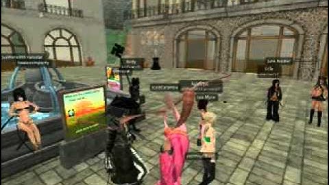 My first time playing SecondLife