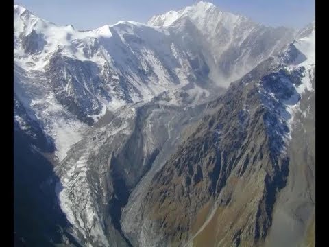 Video: Glasier Kolka, Gaung Karmadon, Republik Ossetia Utara. Penerangan tentang glasier. bencana 2002