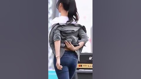 翹臀美臀 ，氣質女神 ，高腰牛仔褲 ，好看的小姐姐 ，這樣的身材打幾分 - 天天要聞