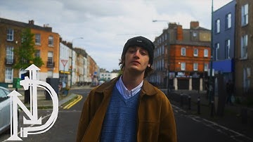 half pipe - grey/blue (Official Video)