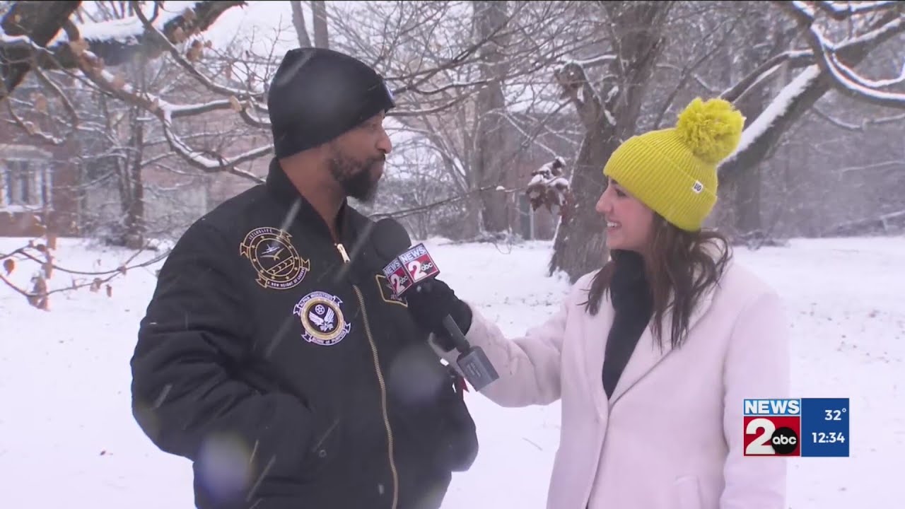 Checking in on conditions in Donelson, TN amid winter storm - YouTube
