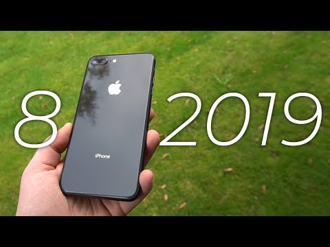 iPhone 8 in late 2019 - worth buying   Review 