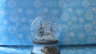 Уникальный снежный шар Сторожка в серебре