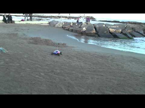 Video: Burnout Sulla Spiaggia