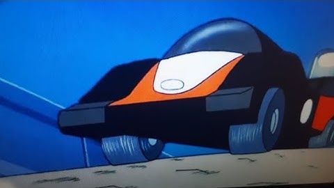 Gobot Crasher shows off her stuntwoman skills and plays chicken with gobot Turbo