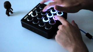 Video thumbnail of "Velotic - Curious (Live with Midi Fighter 3D)"