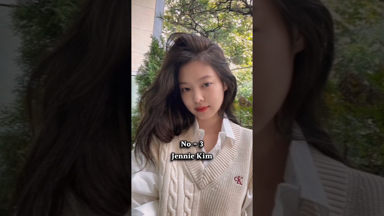 Top 10 Most Beautiful Asian Women 