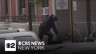 Potential explosive device found outside NYPD station house