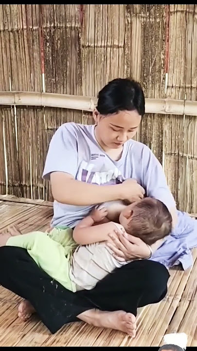 #breastfeeding #cutebaby #babybreasfeeding #baby #cute #babyfeeding