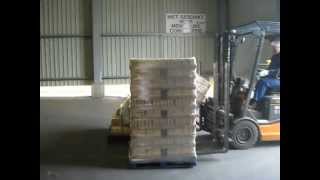 Lock n Pop forklift trial TRAY PACKS